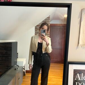 New crop blazer in light brown/ cream.
